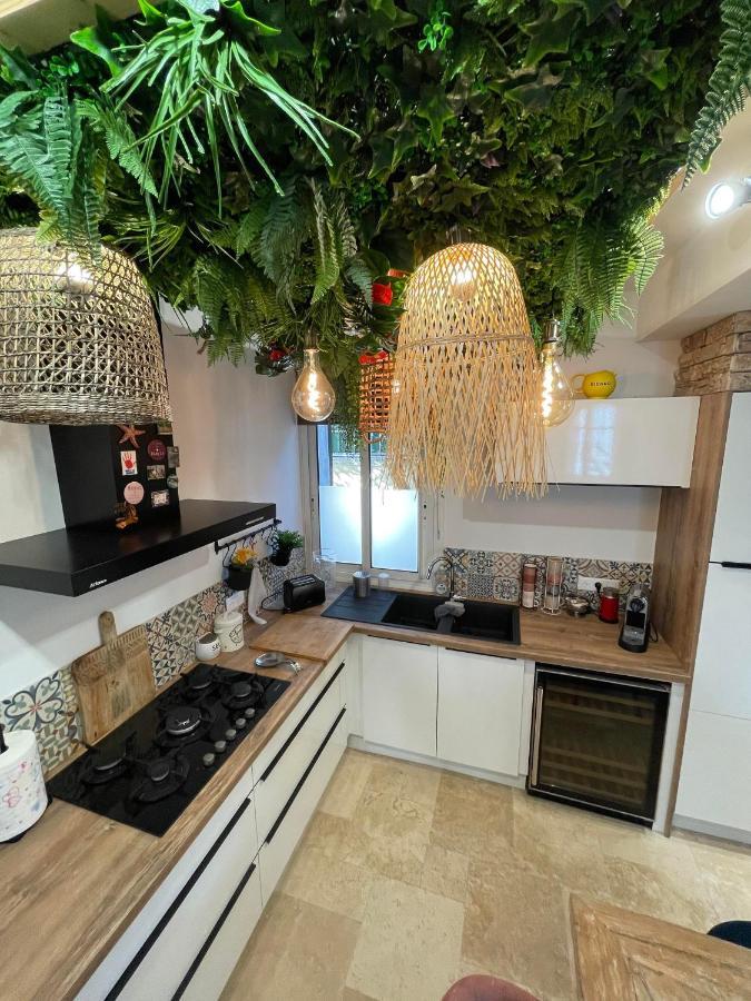 Rdc De Maison Avec Terrasse Barbecue Toulon Eksteriør billede