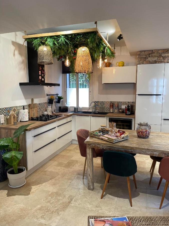 Rdc De Maison Avec Terrasse Barbecue Toulon Eksteriør billede